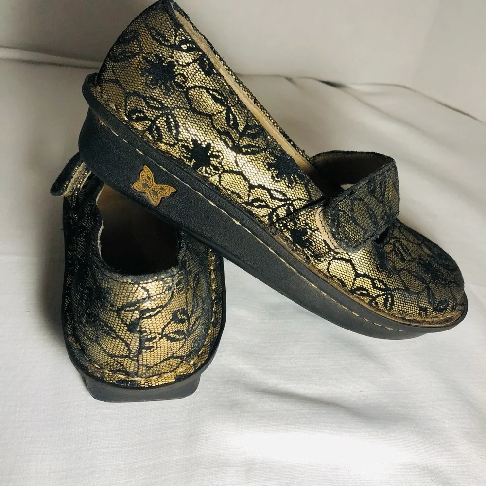 Alegría Paloma Gold and Black with Elegant Lace Overlay EU 35 US 5/5.5